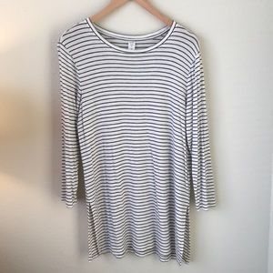 Old Navy | basic tee